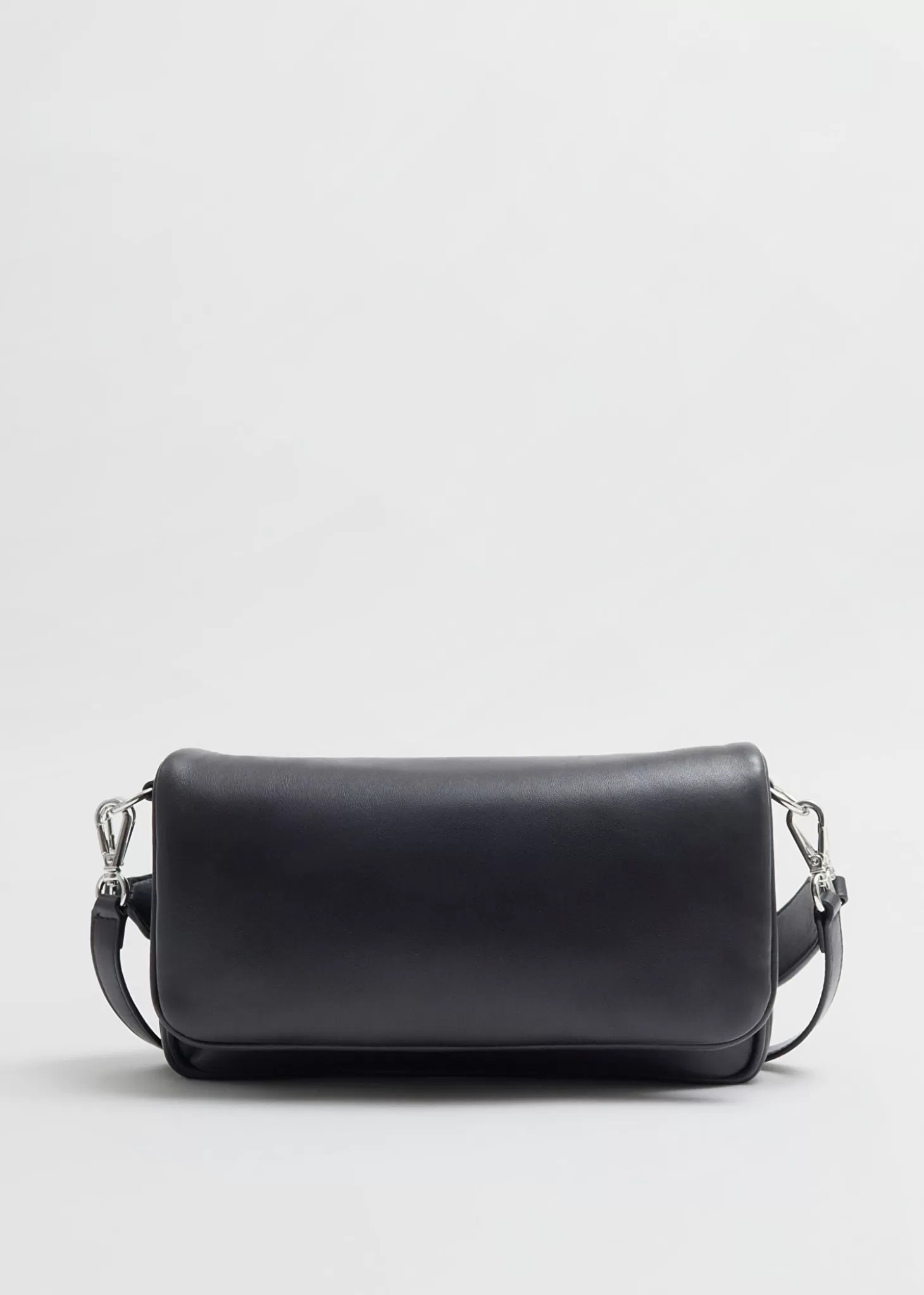 Vesker*& Other Stories Allsidig Crossbody-Veske Svart