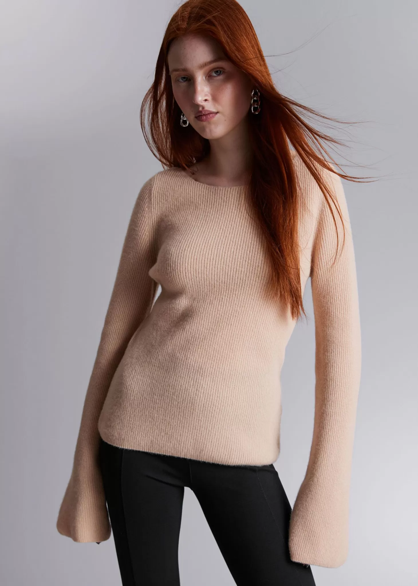 Strikkevarer*& Other Stories Bell Sleeve Cashmere Genser Fersken