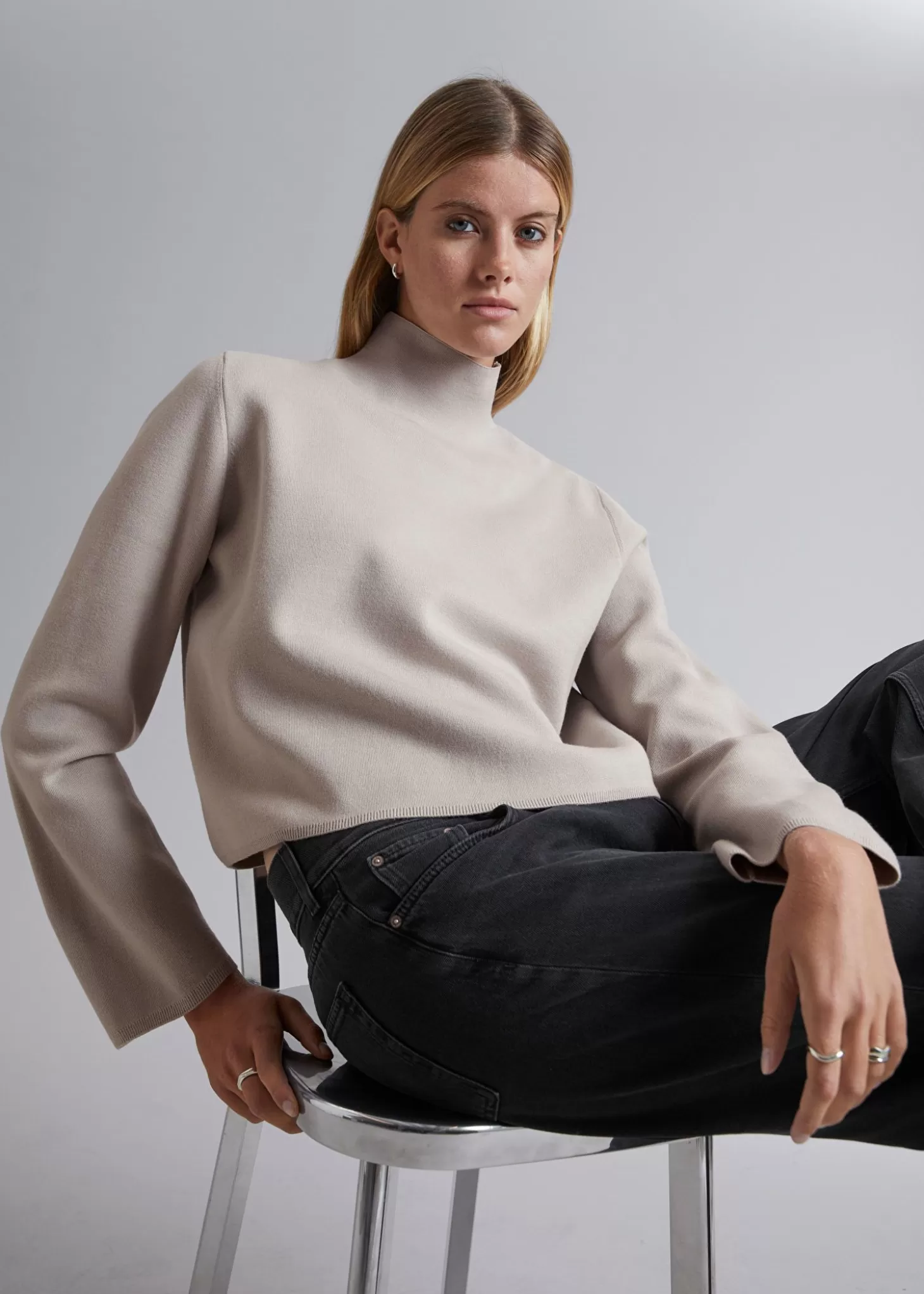 Strikkevarer*& Other Stories Boxy Turtleneck Strikket Genser Muldvarp