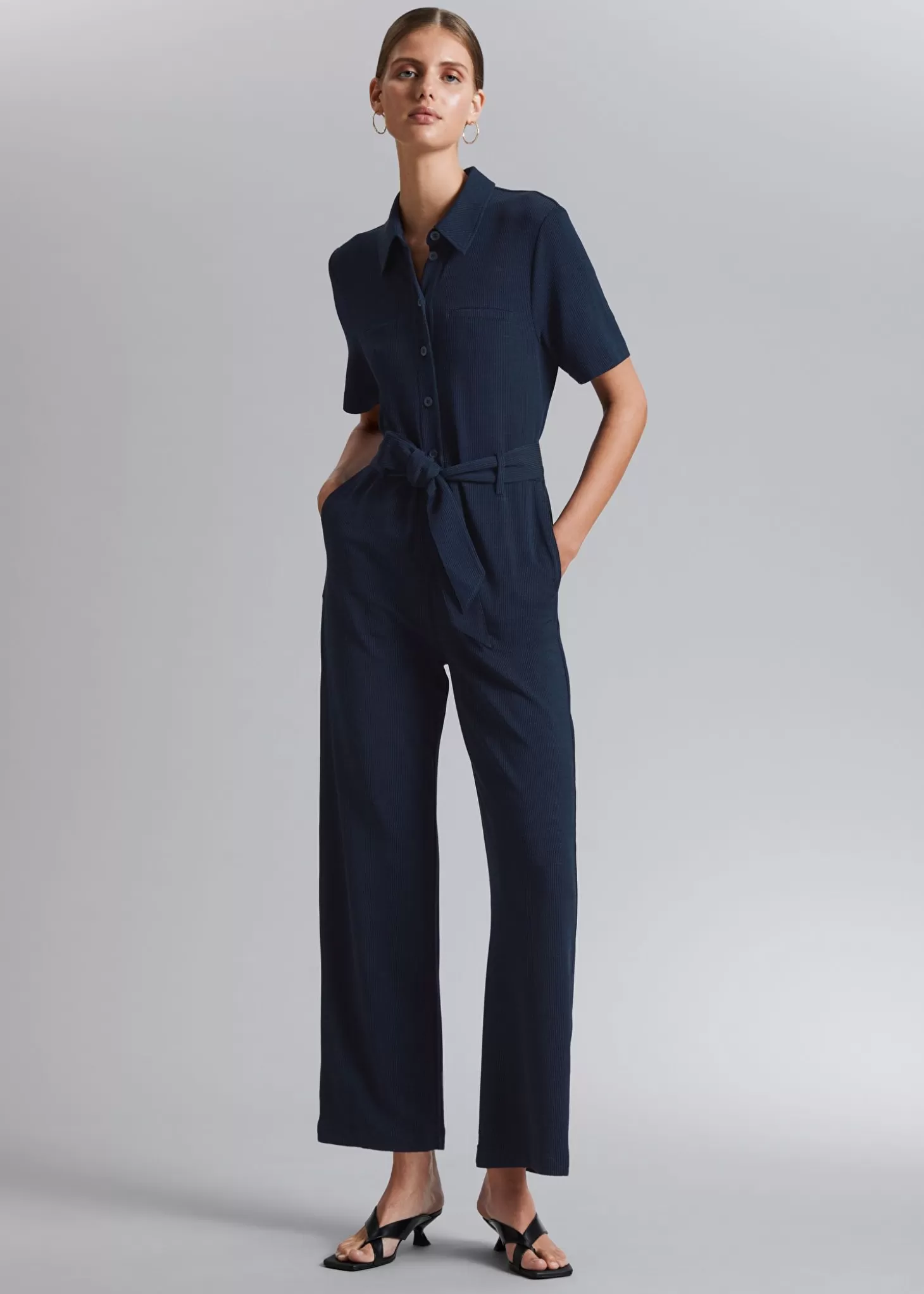 Jumpsuits*& Other Stories Kortermet Jumpsuit Med Belte Morke Bla