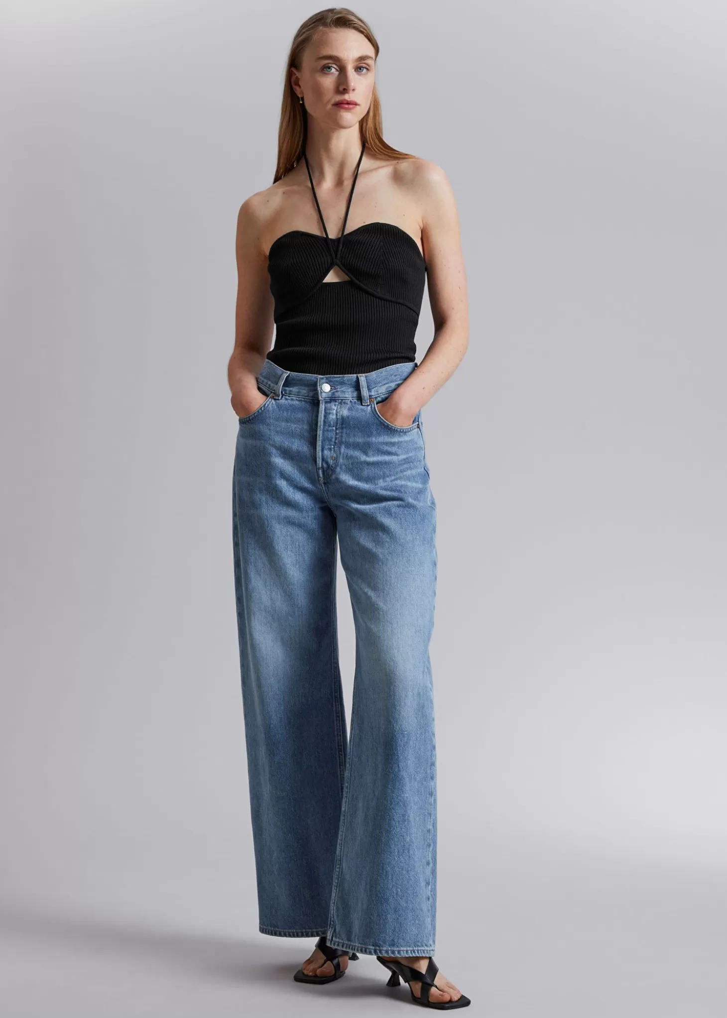 Topper*& Other Stories Ribbet Halterneck Bustier Topp Svart